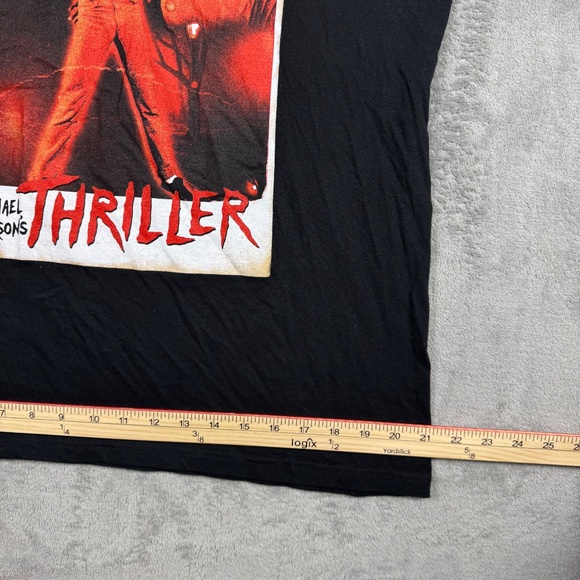 Michael Jackson Thriller Graphic T-Shirt Black Red 80s Music Legend Concert Tour - Picture 5 of 7